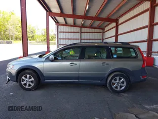 2008 Volvo XC70 с VIN YV4BZ982X81039674, выставлен на аукционе IAAI как лот 42288521 с пробегом 126 283 миль миль и . История ставок и продаж доступна на DreamBid. Изображение 14.