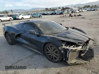 2023 Chevrolet Corvette 3LT z VIN 1G1YC3D41P5141299, wystawiony jako Copart lot #48869715 z przebiegiem 9503 mil mil oraz Szkoda całkowita • Salvage title. Historia ofert i sprzedaży dostępna na DreamBid. Obrazek 4.