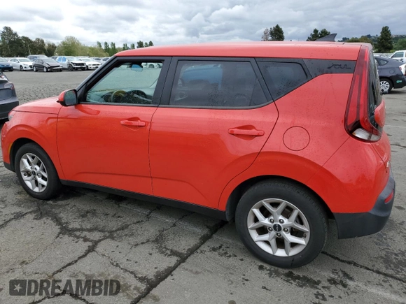 2022 Kia Soul LX with VIN KNDJ23AU8N7158876, listed as a Copart auction lot 53147065 with 64,442 mi miles and Clean Title. Bid and sale history available at DreamBid. Image 2.