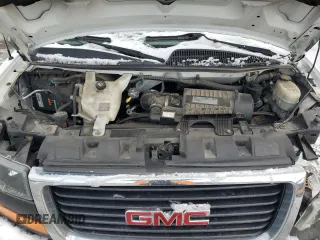 2017 GMC Savana Cargo z VIN 1GTZ7GFG4H1212146, wystawiony jako Copart lot #44348245 z przebiegiem 114 140 mil mil oraz Szkody całkowita. Historia ofert i sprzedaży dostępna na DreamBid. Obrazek 12.