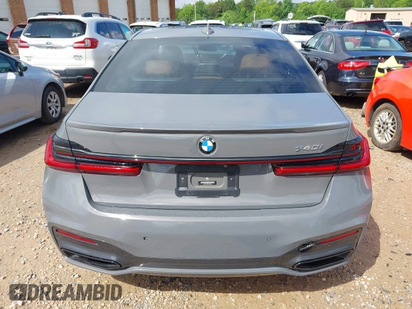 2020 BMW 7 Series 740i с VIN WBA7T2C0XLGF96842, выставлен на аукционе IAAI как лот 42230866 с пробегом 60 664 миль миль и . История ставок и продаж доступна на DreamBid. Изображение 17.