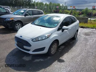 2014 Ford Fiesta S с VIN 3FADP4AJ1EM235870, выставлен на аукционе IAAI как лот 42304334 с пробегом 212 493 миль миль и . История ставок и продаж доступна на DreamBid. Изображение 2.