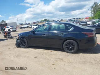 2013 Nissan Altima SV with VIN 1N4AL3AP0DC243052, listed as a IAAI auction lot 42014163 with 196,367 mi miles and . Bid and sale history available at carsss.com. Image 14.