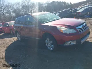 2012 Subaru Outback 2.5i Prem with VIN 4S4BRBGC7C3236184, listed as a IAAI auction lot 41757763 with 999,999 mi miles. Bid and sale history available at carsss.com. Image 1.