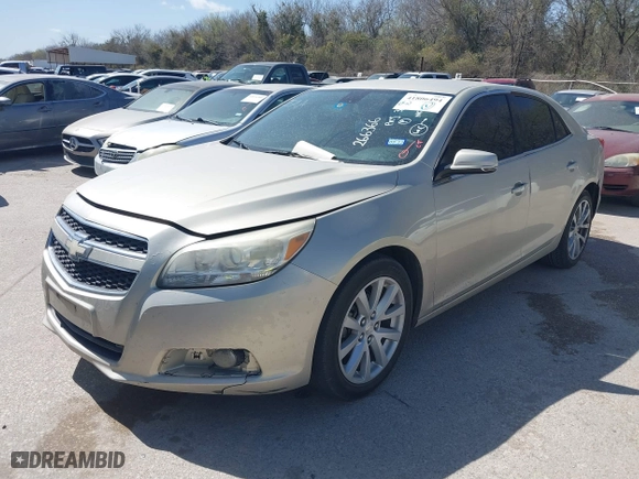 2013 Chevrolet Malibu LT with VIN 1G11E5SA4DF266366, listed as a IAAI auction lot 41806494 with 276,759 mi miles. Bid and sale history available at carsss.com. Image 2.