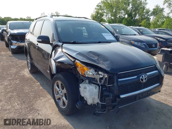2009 Toyota RAV4 z VIN 2T3ZF31VX9W001179, wystawiony jako IAAI lot #42393166 z przebiegiem 152 751 mil mil oraz . Historia ofert i sprzedaży dostępna na DreamBid. Obrazek 1.