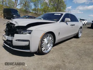 2021 Rolls-Royce Ghost z VIN SCATV0C04MU208558, wystawiony jako Copart lot #54121965 z przebiegiem 15 643 mil mil oraz Szkody całkowita. Historia ofert i sprzedaży dostępna na DreamBid. Obrazek 1.