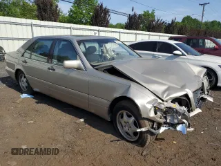 1998 Mercedes-Benz S 320/430/500 z VIN WDBGA43G0WA386349, wystawiony jako Copart lot #59347245 z przebiegiem 178 180 mil mil oraz Szkoda całkowita • Salvage title. Historia ofert i sprzedaży dostępna na DreamBid. Obrazek 4.