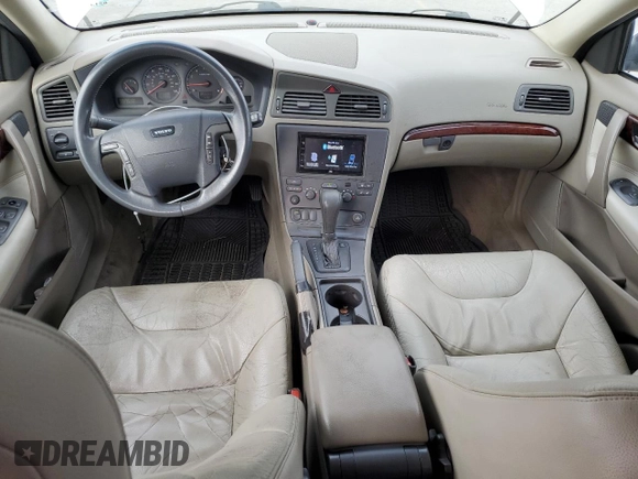 2002 Volvo V70 with VIN YV1SW58D121195061, listed as a Copart auction lot 77491824 with 141,689 mi miles and Salvage Title. Bid and sale history available at DreamBid. Image 8.