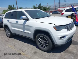 2017 Jeep Grand Cherokee Limited with VIN 1C4RJEBG9HC888382, listed as a IAAI auction lot 42533681 with 210,558 mi miles and . Bid and sale history available at DreamBid. Image 1.