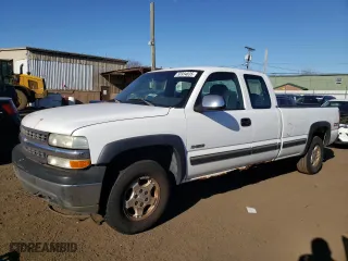 2002 Chevrolet Silverado 1500 LS with VIN 1GCEK19T62E254109, listed as a Copart auction lot 50934835 with 308,432 mi miles and Clean Title. Bid and sale history available at carsss.com. Image 1.