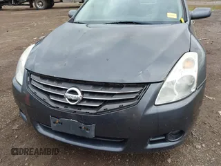 2011 Nissan Altima 2.5 S with VIN 1N4AL2AP3BN461207, listed as a IAAI auction lot 42087855 with 179,938 mi miles. Bid and sale history available at carsss.com. Image 6.