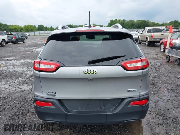 2018 Jeep Cherokee Latitude Plus with VIN 1C4PJLLB9JD590607, listed as a IAAI auction lot 42489554 with 168,116 mi miles and . Bid and sale history available at DreamBid. Image 16.