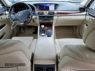 2017 Lexus LS 460 с VIN JTHCL5EF4H5028668, выставлен на аукционе Copart как лот 56200805 с пробегом 92 549 миль миль и Списание • Salvage title. История ставок и продаж доступна на DreamBid. Изображение 8.
