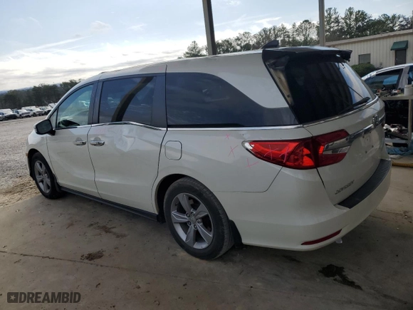 2018 Honda Odyssey EX-L with VIN 5FNRL6H70JB093205, listed as a Copart auction lot 47358565 with 151,747 mi miles and Salvage Title. Bid and sale history available at carsss.com. Image 2.