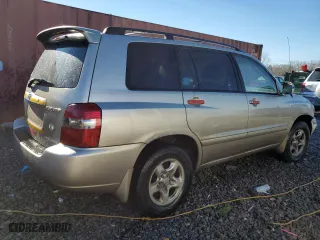 2007 Toyota Highlander with VIN JTEGD21A670168026, listed as a Copart auction lot 42421105 with 0 mi miles and Salvage Title. Bid and sale history available at carsss.com. Image 3.