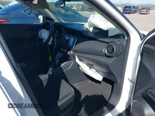 2024 Nissan Kicks S with VIN 3N1CP5BV1RL574737, listed as a IAAI auction lot 41598385 with 4,649 mi miles and . Bid and sale history available at carsss.com. Image 5.