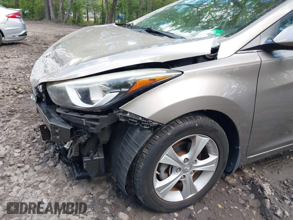 2016 Hyundai Elantra SE with VIN 5NPDH4AE8GH729940, listed as a IAAI auction lot 42205329 with 54,495 mi miles and . Bid and sale history available at DreamBid. Image 18.