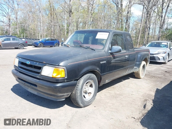 1994 Ford Ranger Splash with VIN 1FTCR14X1RPC45281, listed as a IAAI auction lot 42042936 with 201,229 mi miles. Bid and sale history available at carsss.com. Image 2.