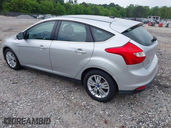2012 Ford Focus SEL with VIN 1FAHP3M24CL371862, listed as a IAAI auction lot 42105522 with 155,245 mi miles. Bid and sale history available at carsss.com. Image 3.