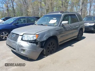 2006 Subaru Forester 2.5 X w/Premium Pkg with VIN JF1SG65656H738509, listed as a IAAI auction lot 42057568 with 279,264 mi miles. Bid and sale history available at carsss.com. Image 2.