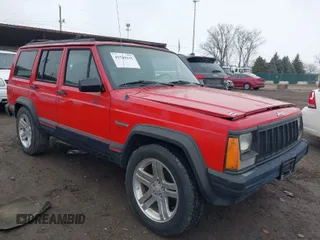 1995 Jeep Cherokee Sport with VIN 1J4FJ68S7SL582142, listed as a IAAI auction lot 41749115 with 185,676 mi miles. Bid and sale history available at carsss.com. Image 1.