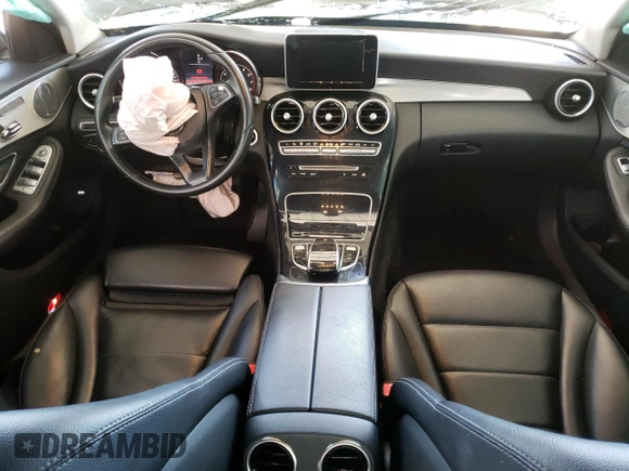 2015 Mercedes-Benz C 300 Luxury с VIN 55SWF4KB0FU012723, выставлен на аукционе Copart как лот 55112815 с пробегом 106 566 миль миль и Списание • Salvage title. История ставок и продаж доступна на DreamBid. Изображение 8.