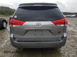 2011 Toyota Sienna XLE AAS with VIN 5TDYK3DC3BS097987, listed as a Copart auction lot 53044035 with 45,865 mi miles and Salvage Title. Bid and sale history available at carsss.com. Image 6.