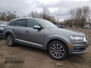 2017 Audi Q7 Premium Plus with VIN WA1LAAF72HD049851, listed as a Copart auction lot 53026175 with 100,601 mi miles and Salvage Title. Bid and sale history available at carsss.com. Image 4.