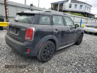 2018 MINI Countryman Cooper z VIN WMZYV5C39J3E82414, wystawiony jako Copart lot #58303565 z przebiegiem 57 905 mil mil oraz Czysty tytuł • Clean title. Historia ofert i sprzedaży dostępna na DreamBid. Obrazek 3.