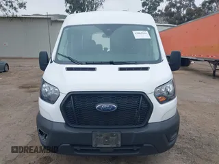 2023 Ford Transit Passenger XL с VIN 1FDAX2C80PKA74557, выставлен на аукционе IAAI как лот 41864316 с пробегом 50 640 миль миль и . История ставок и продаж доступна на DreamBid. Изображение 12.