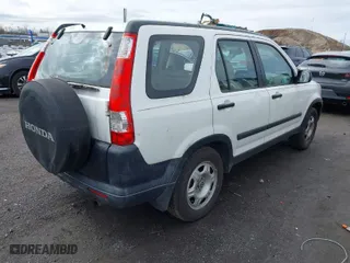 2006 Honda CR-V LX with VIN SHSRD68506U406846, listed as a IAAI auction lot 41735698 with 122,805 mi miles. Bid and sale history available at carsss.com. Image 4.
