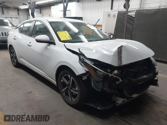 2024 Nissan Sentra SV with VIN 3N1AB8CV8RY335789, listed as a IAAI auction lot 41939251 with 32,064 mi miles and . Bid and sale history available at DreamBid. Image 1.