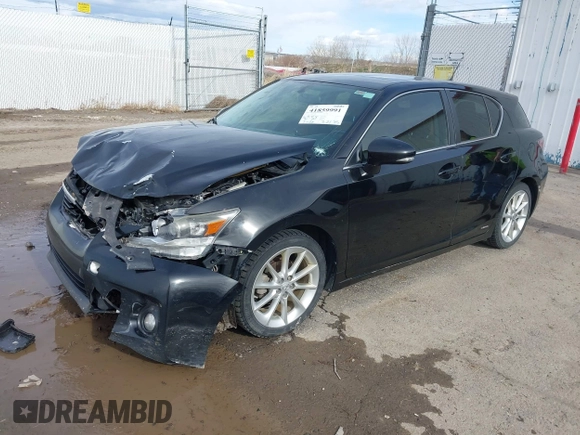2013 Lexus CT 200h z VIN JTHKD5BH2D2131534, wystawiony jako IAAI lot #41859991 z przebiegiem 177 000 mil mil oraz . Historia ofert i sprzedaży dostępna na DreamBid. Obrazek 18.