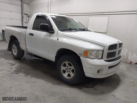 2005 Dodge Ram 1500 SLT with VIN 1D7HU16DX5J547792, listed as a IAAI auction lot 41609415 with 209,063 mi miles. Bid and sale history available at carsss.com. Image 1.