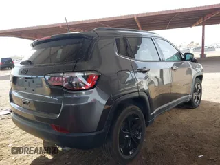 2021 Jeep Compass Altitude with VIN 3C4NJCBB9MT560370, listed as a IAAI auction lot 41583996 with 75,955 mi miles and . Bid and sale history available at DreamBid. Image 4.