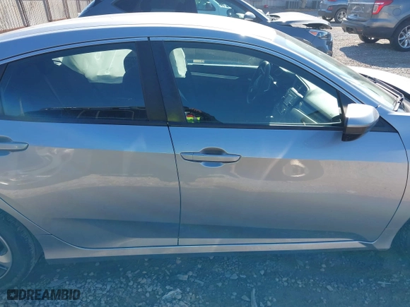 2019 Honda Civic Sedan LX with VIN 2HGFC2F66KH543815, listed as a IAAI auction lot 41883765 with 83,762 mi miles. Bid and sale history available at carsss.com. Image 13.