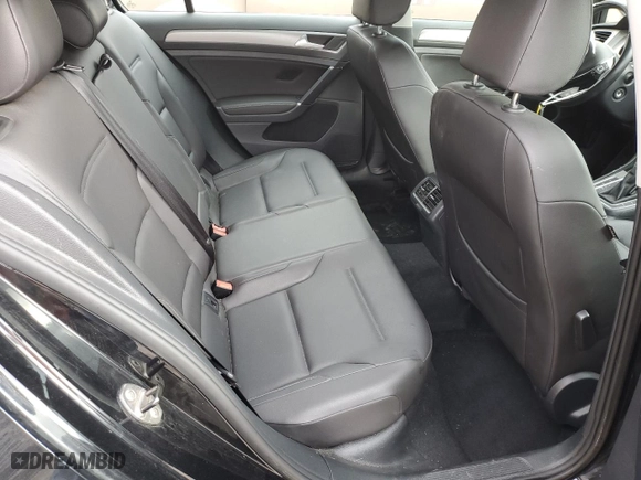 2015 Volkswagen Golf TSI S with VIN 3VW217AU4FM013188, listed as a Copart auction lot 68858522 with 84,252 mi miles. Bid and sale history available at carsss.com. Image 10.