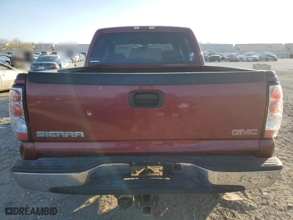 2004 GMC Sierra 1500 Crew Cab SLT with VIN 2GTEK13T441380451, listed as a Copart auction lot 85907364 with 284,973 mi miles and Salvage Title. Bid and sale history available at carsss.com. Image 6.