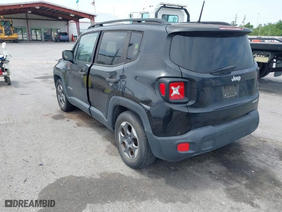 2017 Jeep Renegade Sport with VIN ZACCJAAB8HPF18198, listed as a IAAI auction lot 42025787 with 100,564 mi miles. Bid and sale history available at carsss.com. Image 3.