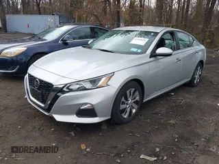 2020 Nissan Altima 2.5 S with VIN 1N4BL4BV6LC247547, listed as a IAAI auction lot 41989098 with 43,879 mi miles. Bid and sale history available at carsss.com. Image 17.