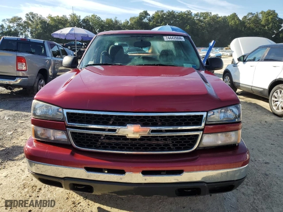 2007 Chevrolet Silverado 1500 Classic LS with VIN 2GCEC13V771175175, listed as a Copart auction lot 74442664 with 0 mi miles and Non Repairable. Bid and sale history available at carsss.com. Image 5.