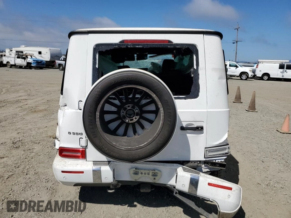 2020 Mercedes-Benz G 550 z VIN W1NYC6BJ5LX342678, wystawiony jako Copart lot #66150424 z przebiegiem Nie podano mil oraz Szkody całkowita. Historia ofert i sprzedaży dostępna na DreamBid. Obrazek 6.
