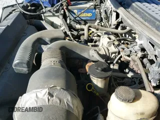 2008 Ford F-150 STX с VIN 1FTRX12W28KD69453, выставлен на аукционе IAAI как лот 43201013 с пробегом 154 275 миль миль и . История ставок и продаж доступна на DreamBid. Изображение 12.