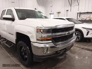 2018 Chevrolet Silverado 1500 LT with VIN 1GCVKREC1JZ313675, listed as a IAAI auction lot 41799041 with 98,634 mi miles. Bid and sale history available at carsss.com. Image 6.