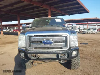 2015 Ford Super Duty F-250 SRW Lariat with VIN 1FT7W2BT6FEC13580, listed as a IAAI auction lot 41466639 with 196,761 mi miles. Bid and sale history available at carsss.com. Image 12.