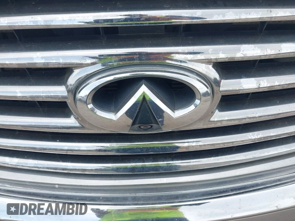 2014 Infiniti QX80 with VIN JN8AZ2NF5E9556556, listed as a IAAI auction lot 42455689 with 237,980 mi miles and . Bid and sale history available at DreamBid. Image 6.