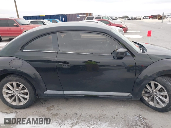 2013 Volkswagen Beetle Entry with VIN 3VWFP7AT8DM644840, listed as a IAAI auction lot 41387843 with 195,597 mi miles and . Bid and sale history available at DreamBid. Image 13.
