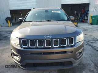 2019 Jeep Compass Altitude with VIN 3C4NJCBB4KT789164, listed as a Copart auction lot 44864535 with 174,406 mi miles and Non Repairable. Bid and sale history available at carsss.com. Image 5.
