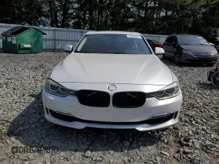 2015 BMW 3 Series 328i xDrive with VIN WBA3B3G52FNT19323, listed as a Copart auction lot 61873015 with 110,893 mi miles and Salvage title. Bid and sale history available at DreamBid. Image 5.